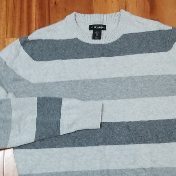 Art of Rhetoric Crewneck Sweater - Picture 4 of 4